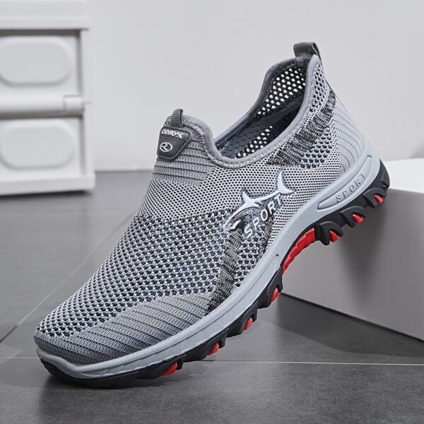 Men's shoes, casual sneakers, slip-on style, old Beijing-style canvas shoes with breathable mesh upper, available in extended sizes - Image 36