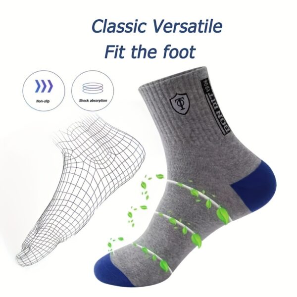 15 Pairs Men's Sports Socks - Image 8